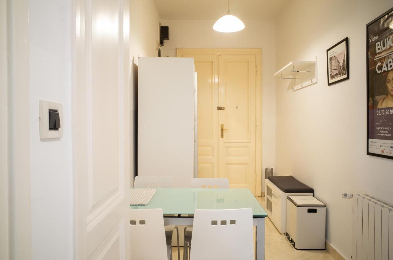 זאגרב Apartment Korina - City Center מראה חיצוני תמונה