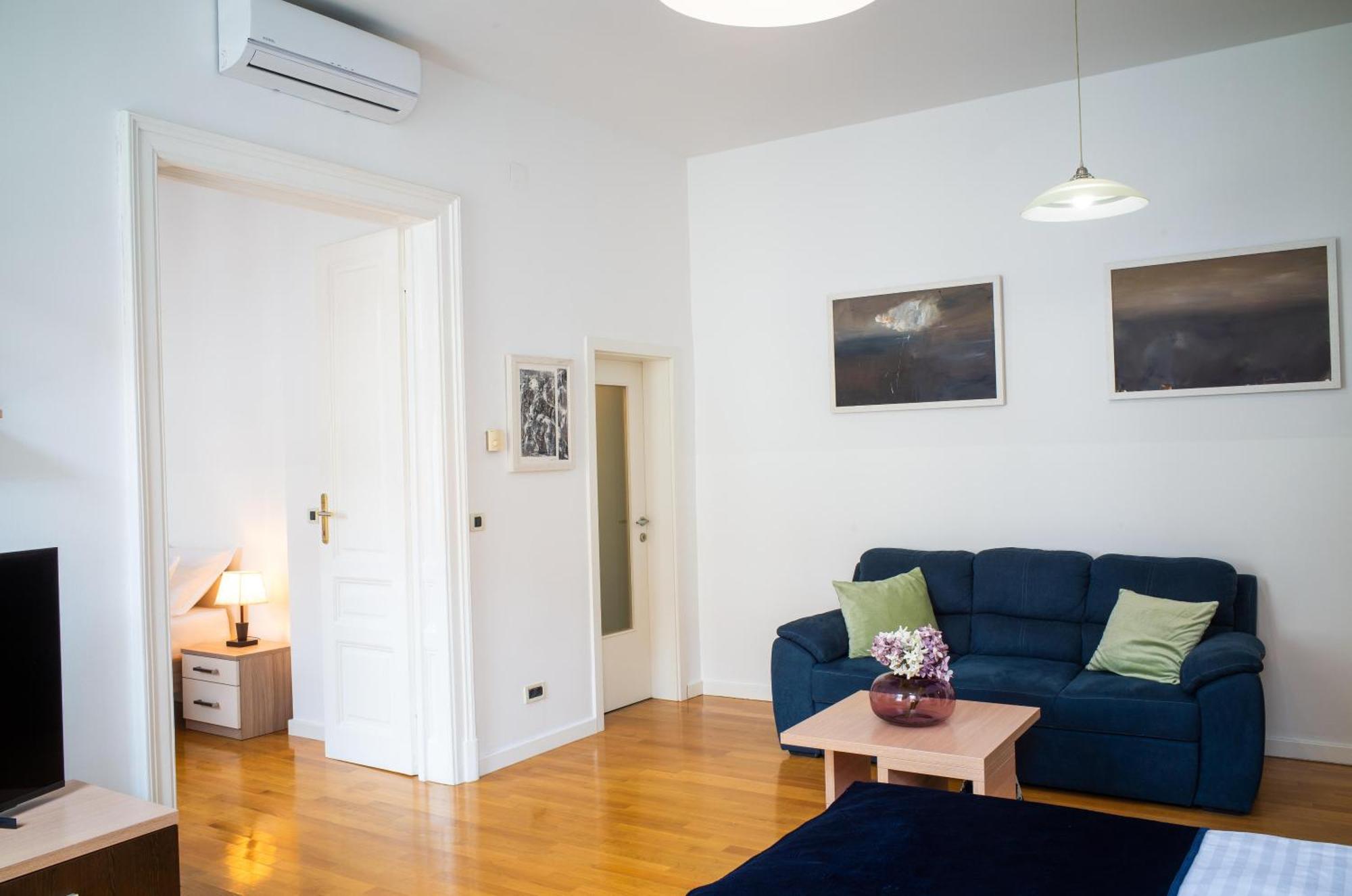 זאגרב Apartment Korina - City Center מראה חיצוני תמונה